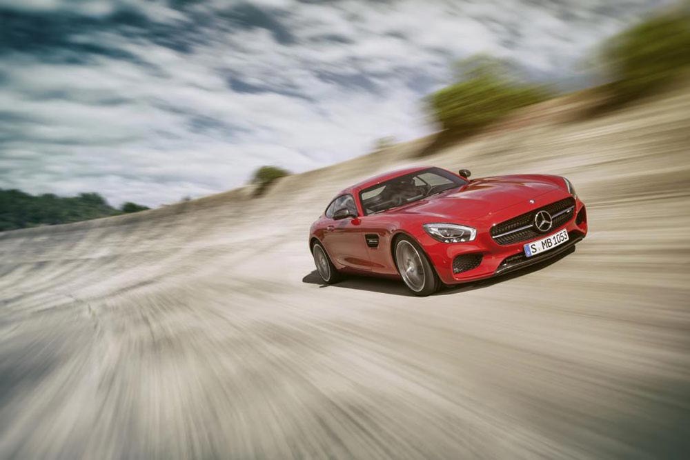 Schöne Proportionen: Der Mercedes-AMG GT x Fire Opal 2