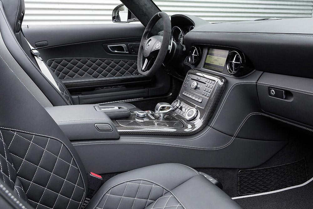 Mercedes-Benz SLS AMG GT Final Edition 6