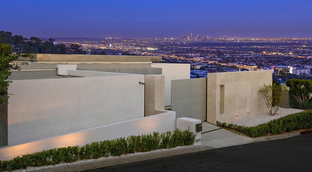 Mesmerizing Hollywood Hills Residence by McClean Design 2