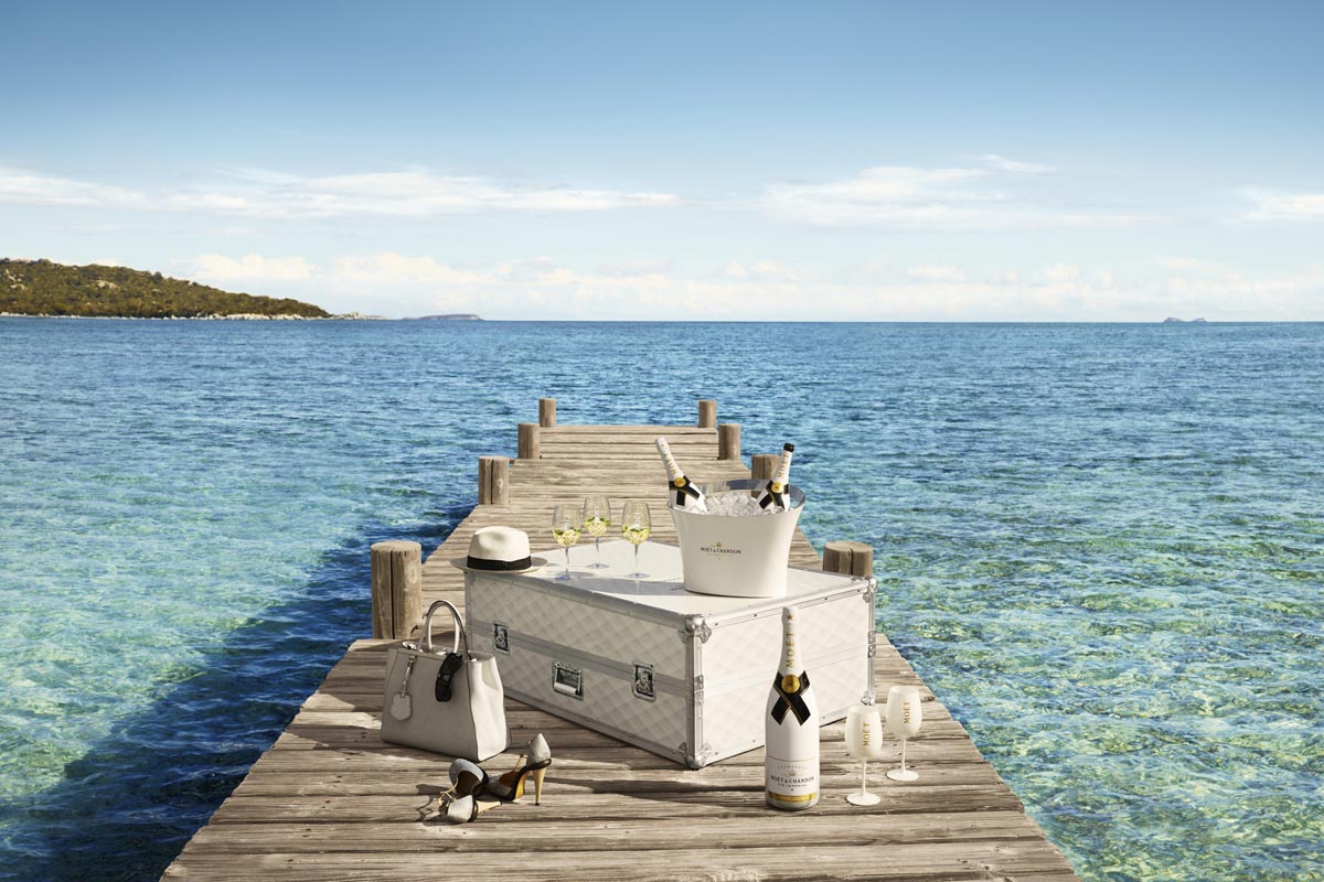 Moët & Chandon Ice Impérial Summer Escape Trunk 1