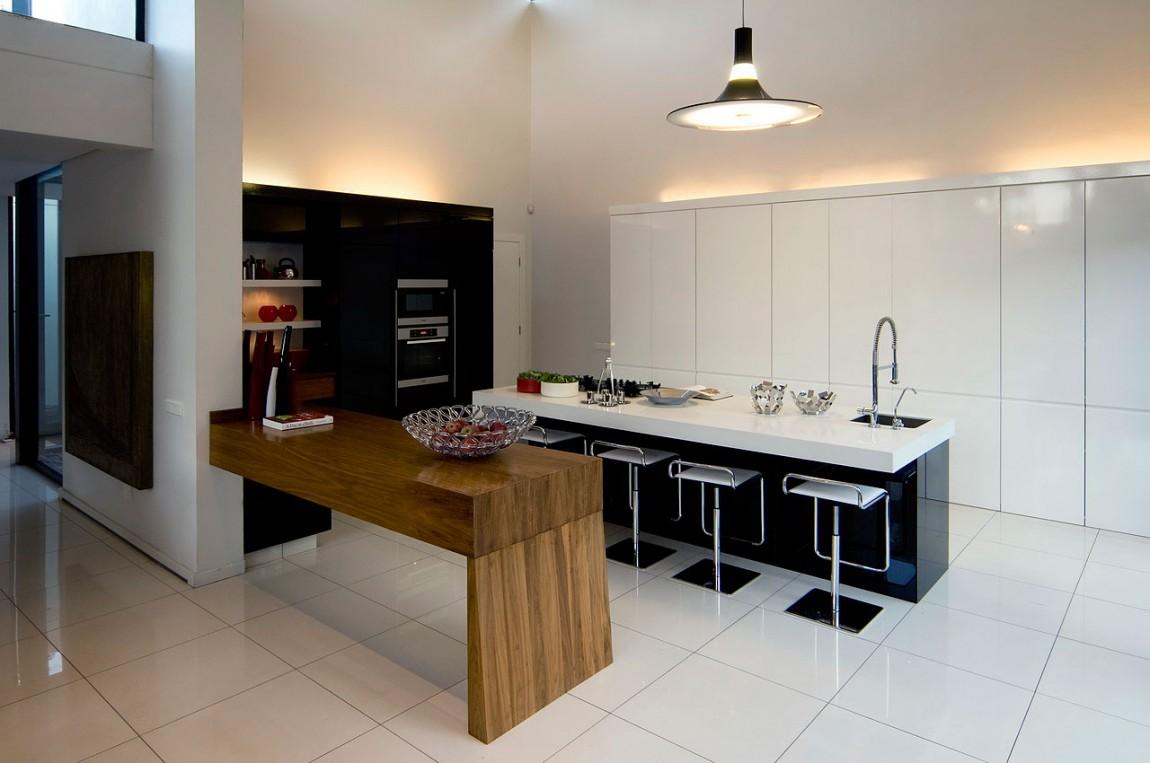 The Moss Oaklands Residence in Cape Town 9