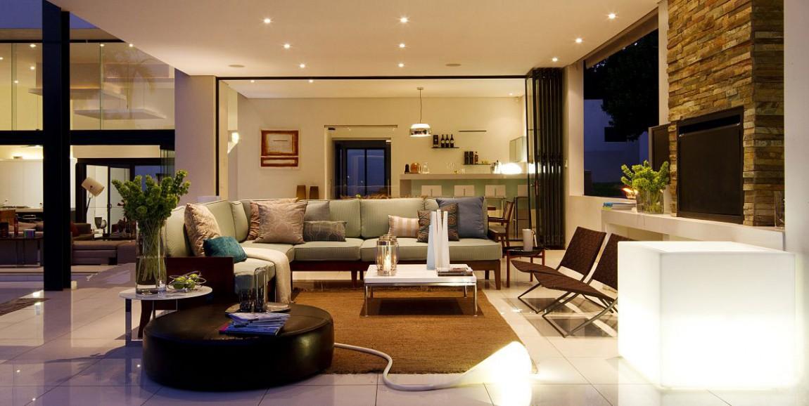 The Moss Oaklands Residence in Cape Town 11