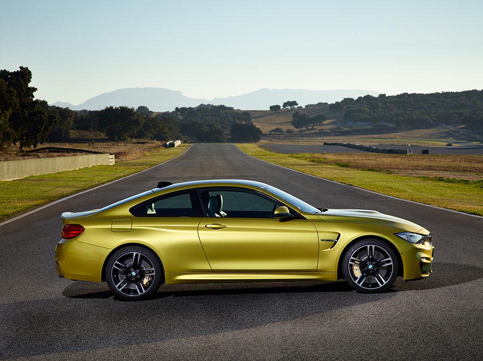 New BMW M3 Sedan x New BMW M4 Coupe 13