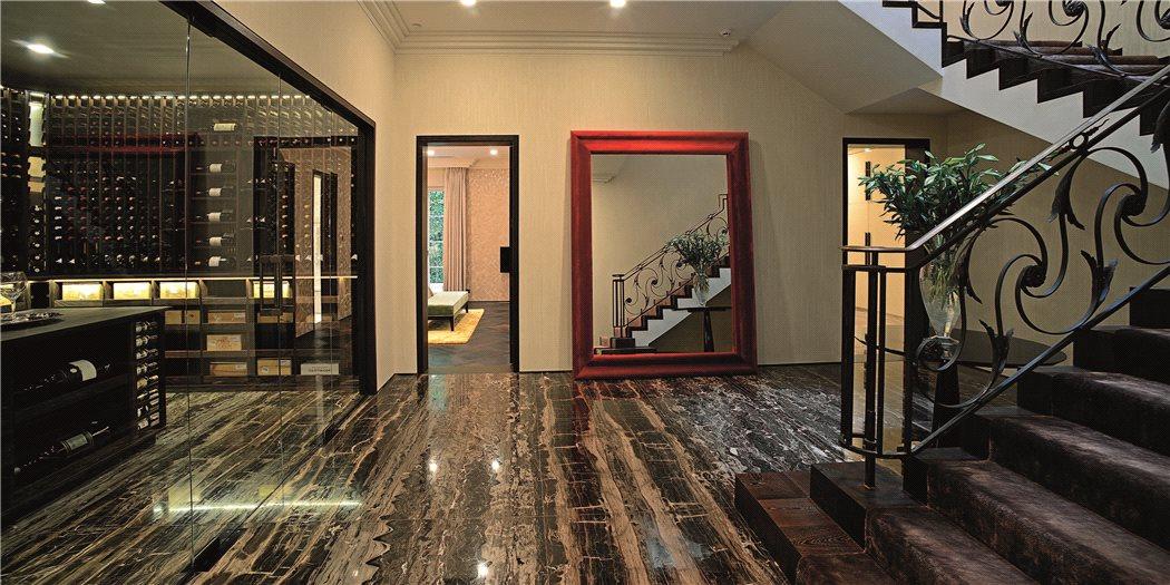 Neu trifft Alt x Die $27 Million Surrey Mansion 6