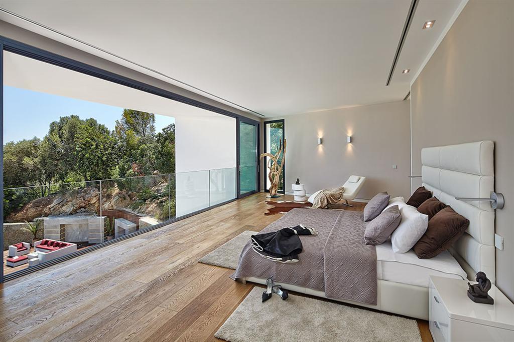 The Unique Origami House in Mallorca 22