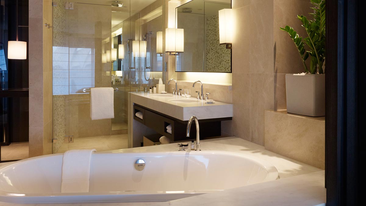 On the world’s most beautiful Harbour: The Park Hyatt in Sydney 17