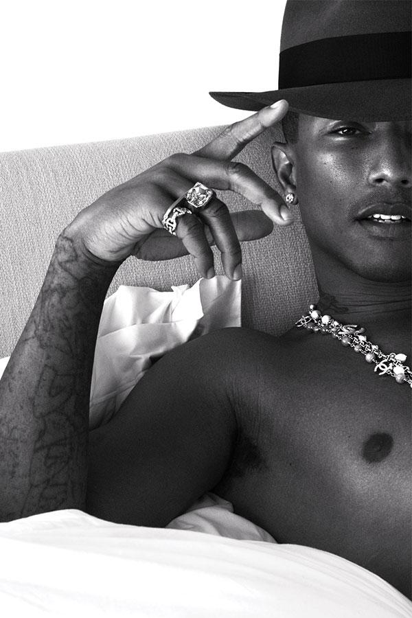 Sensual Pillow Tweets by Mert & Marcus 12