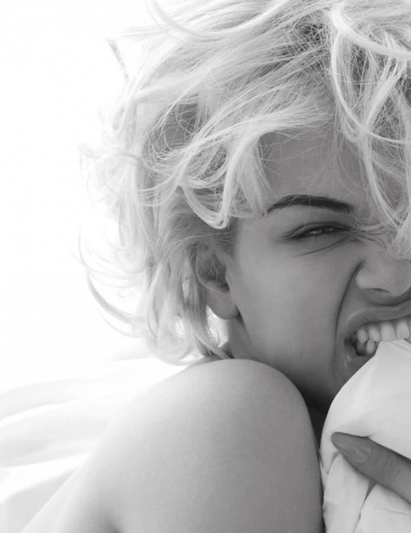 Sensual Pillow Tweets by Mert & Marcus 4
