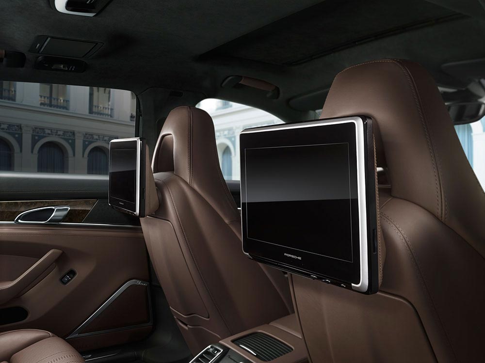 Porsche Unveils Panamera Exclusive Series 4