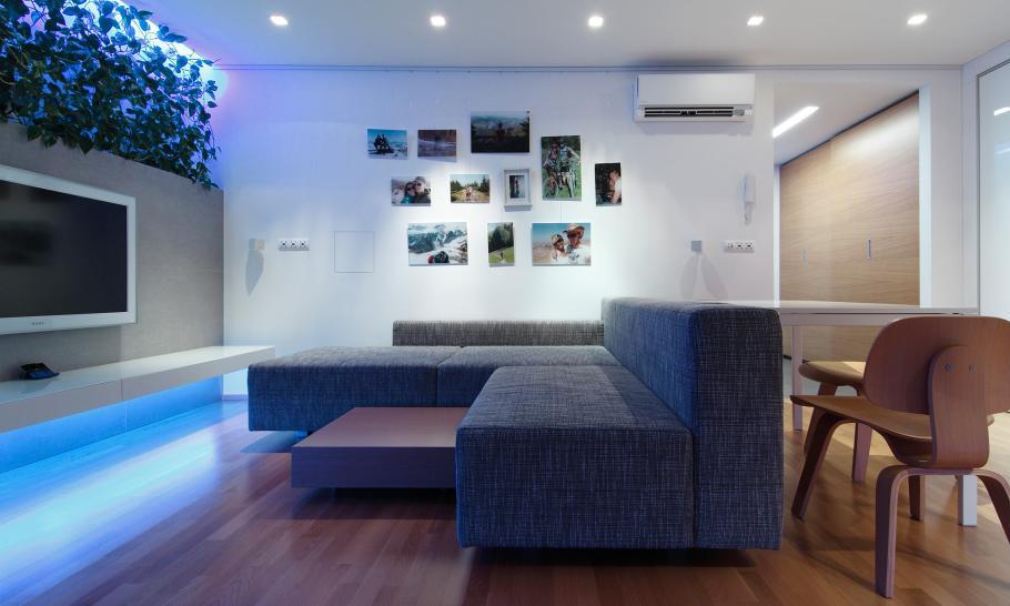 Slovakian Apartment With LED Lighting 4