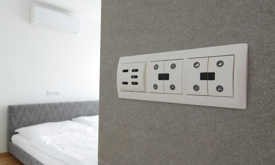 Slovakian Apartment With LED Lighting 13