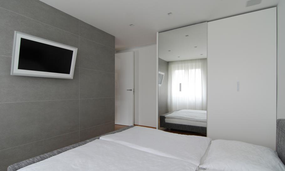 Slovakian Apartment With LED Lighting 14