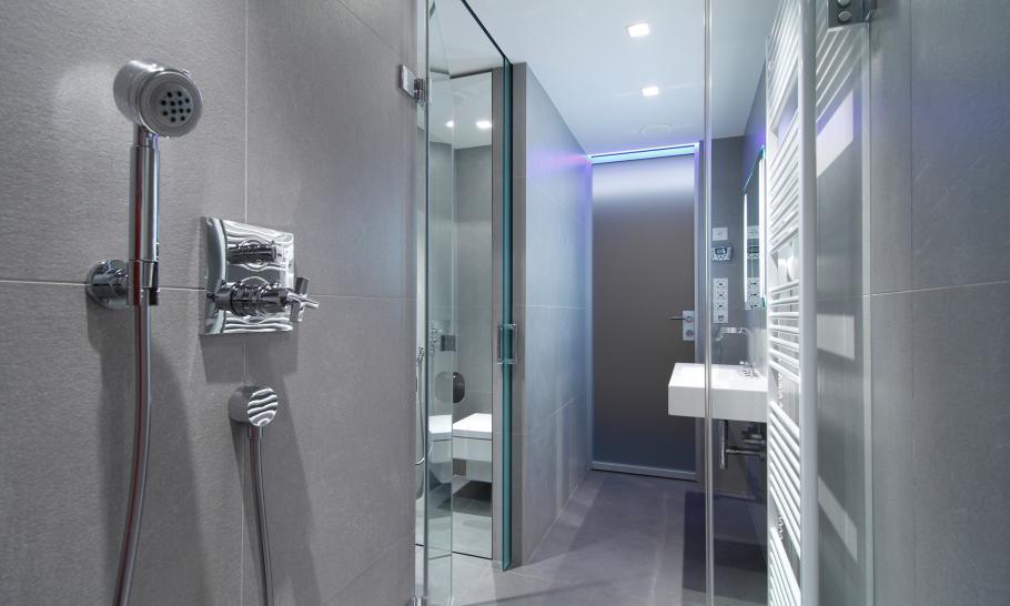 Slovakian Apartment With LED Lighting 16