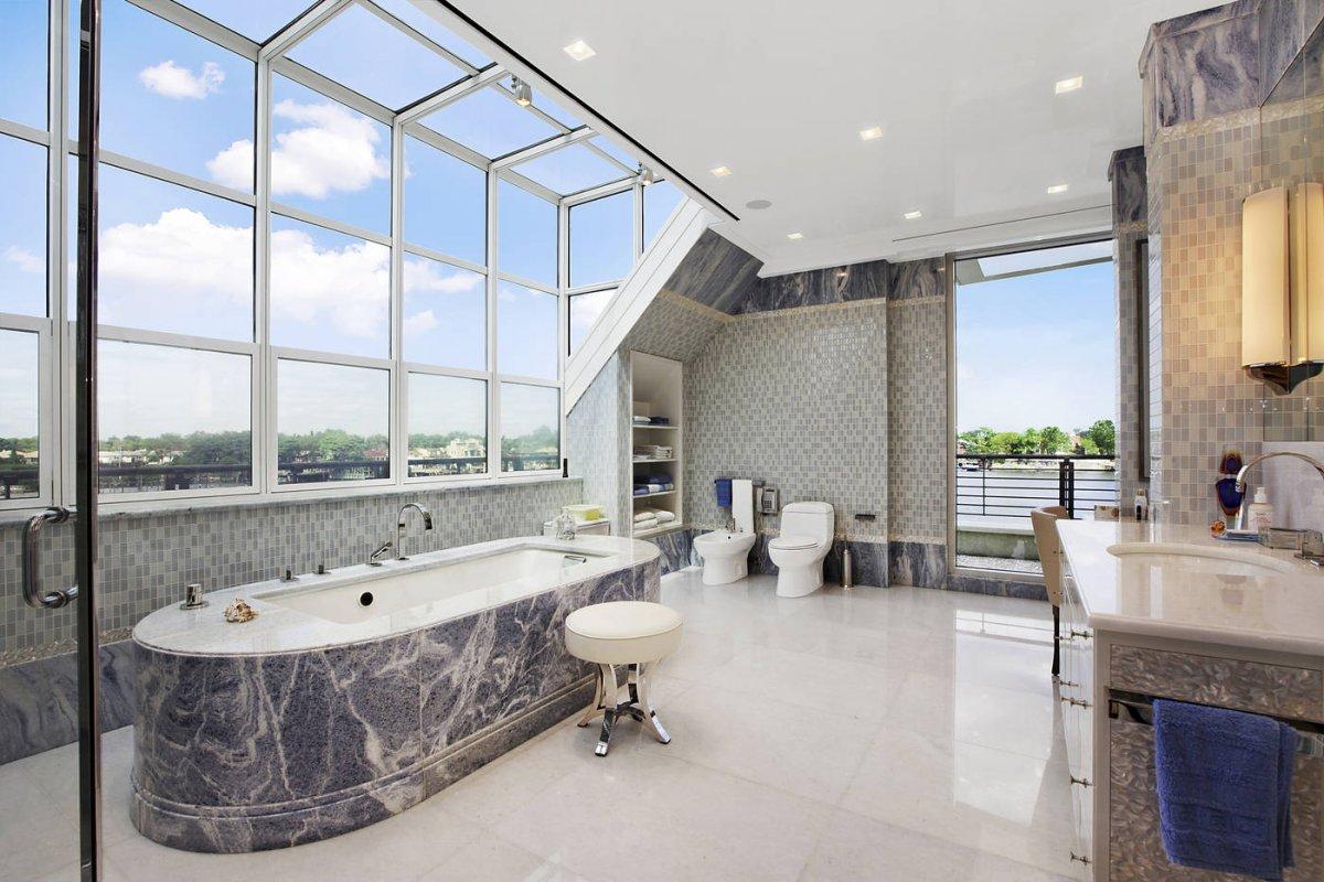 Das $17 Millionen Dollar Ufer Anwesen in Brooklyn 11