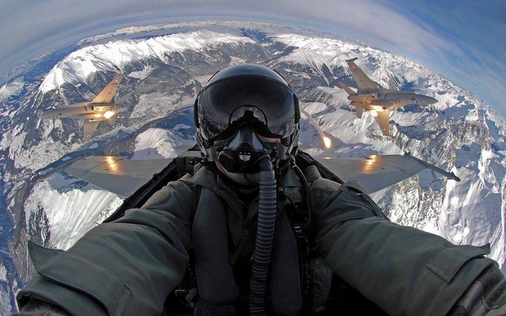 The-20-Most-Amazing-Selfies-14