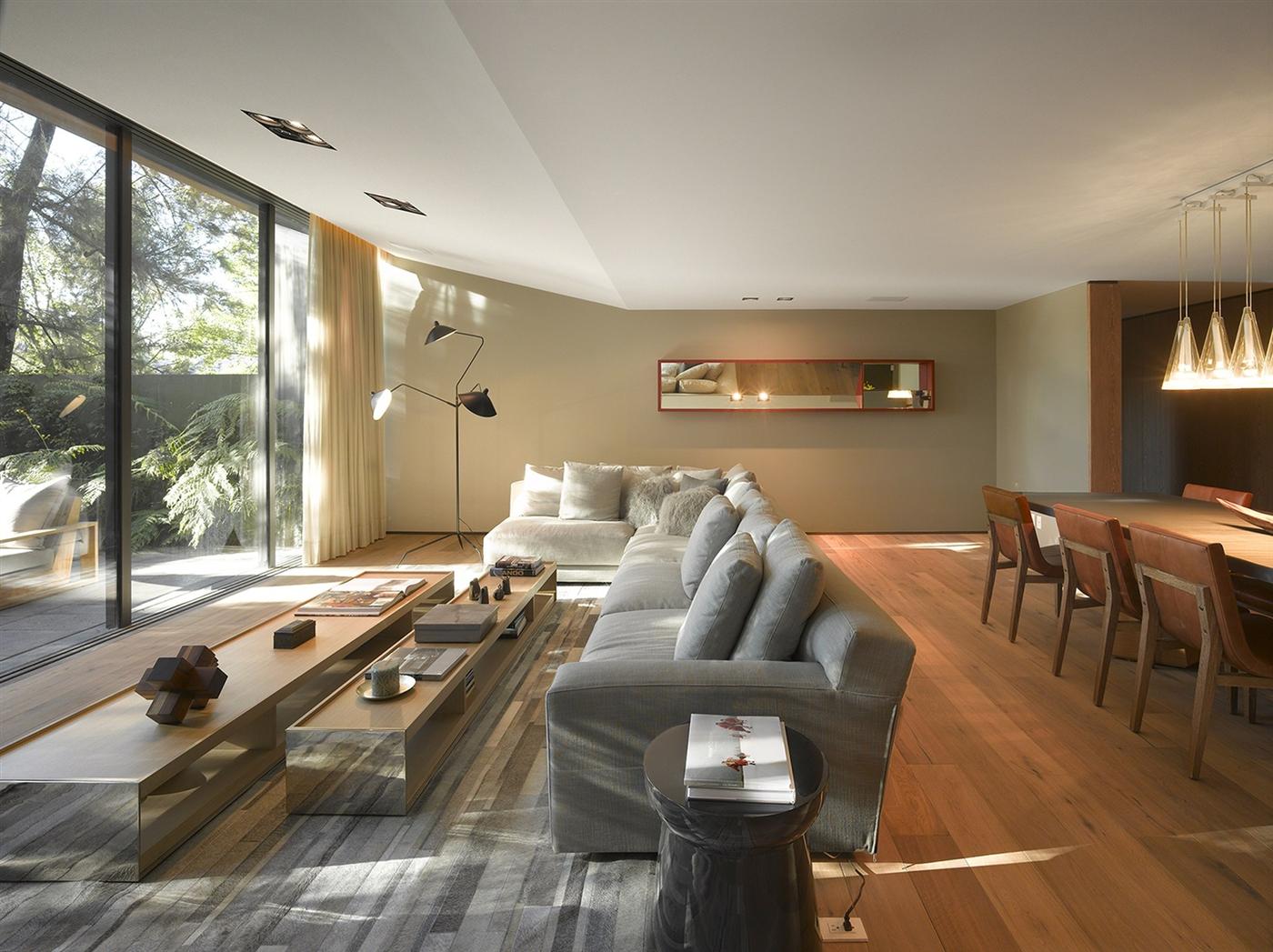 The Barranca House in Mexico City 3