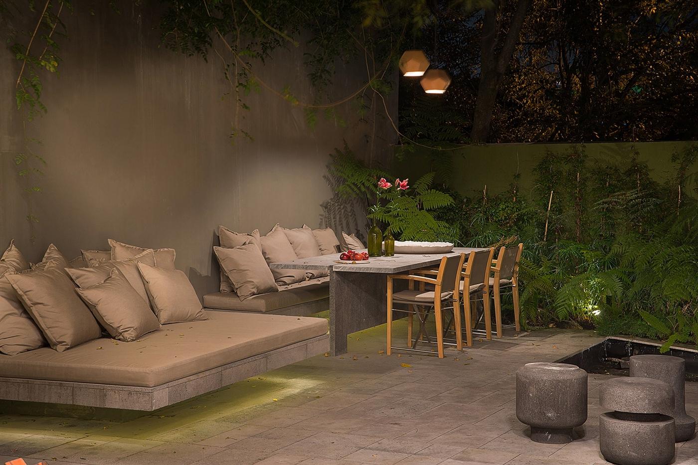 The Barranca House in Mexico City 9
