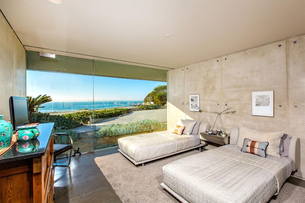 The Crescent House by Wallace Cunningham 7