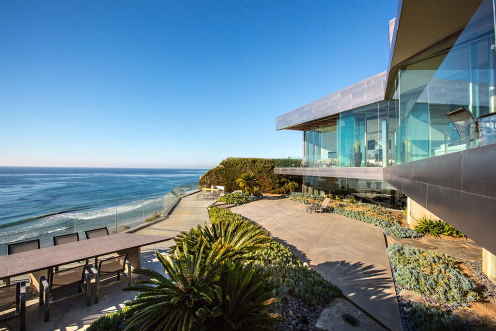 The Crescent House by Wallace Cunningham 1