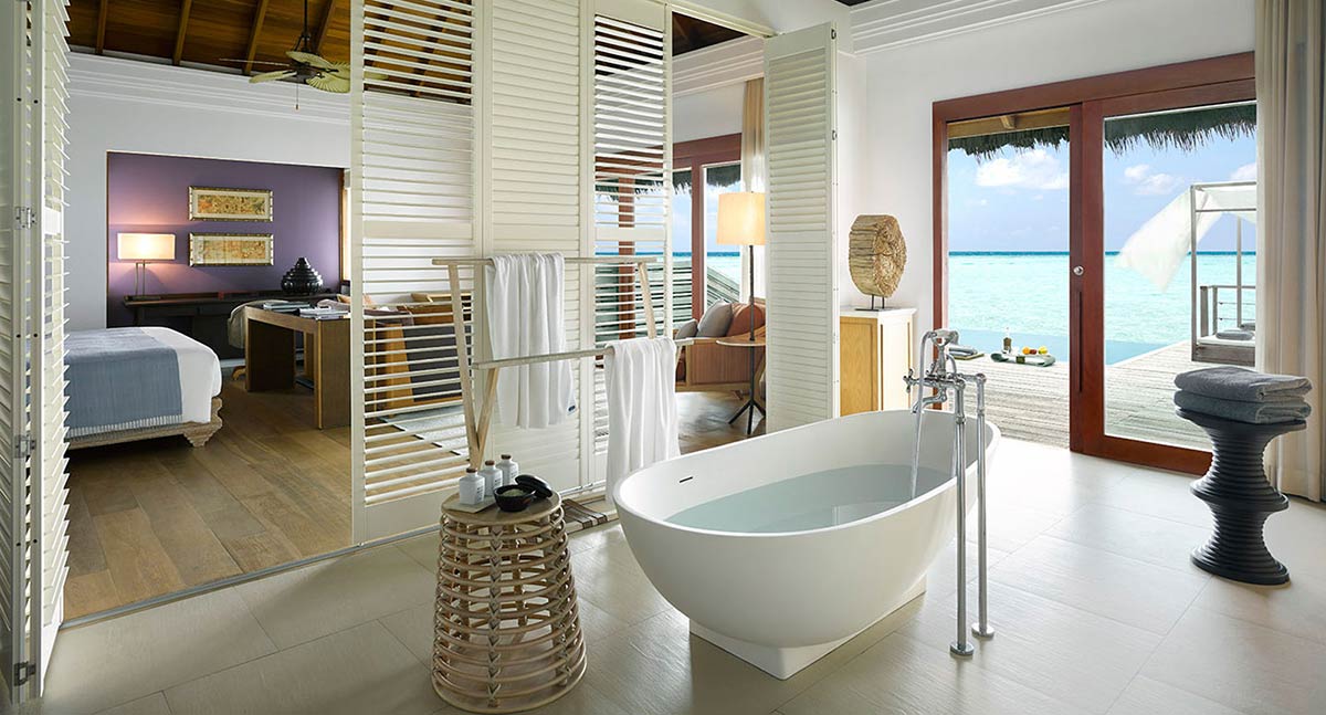 The-Dusit-Thani-x-Maldives-03