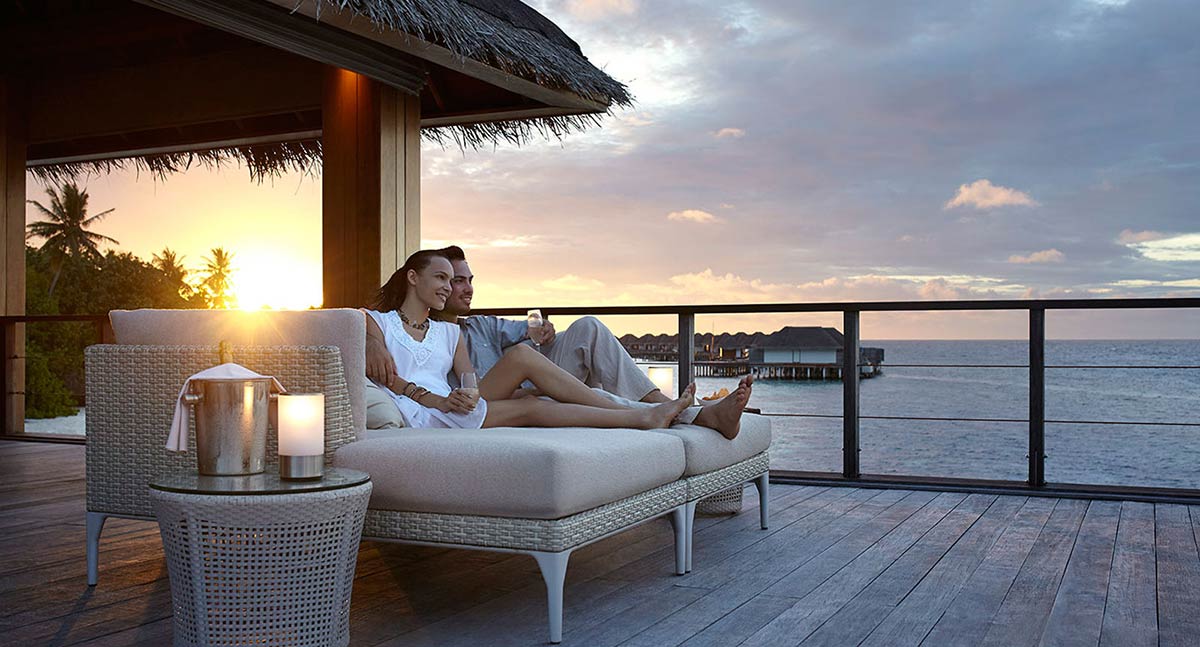 The-Dusit-Thani-x-Maldives-18