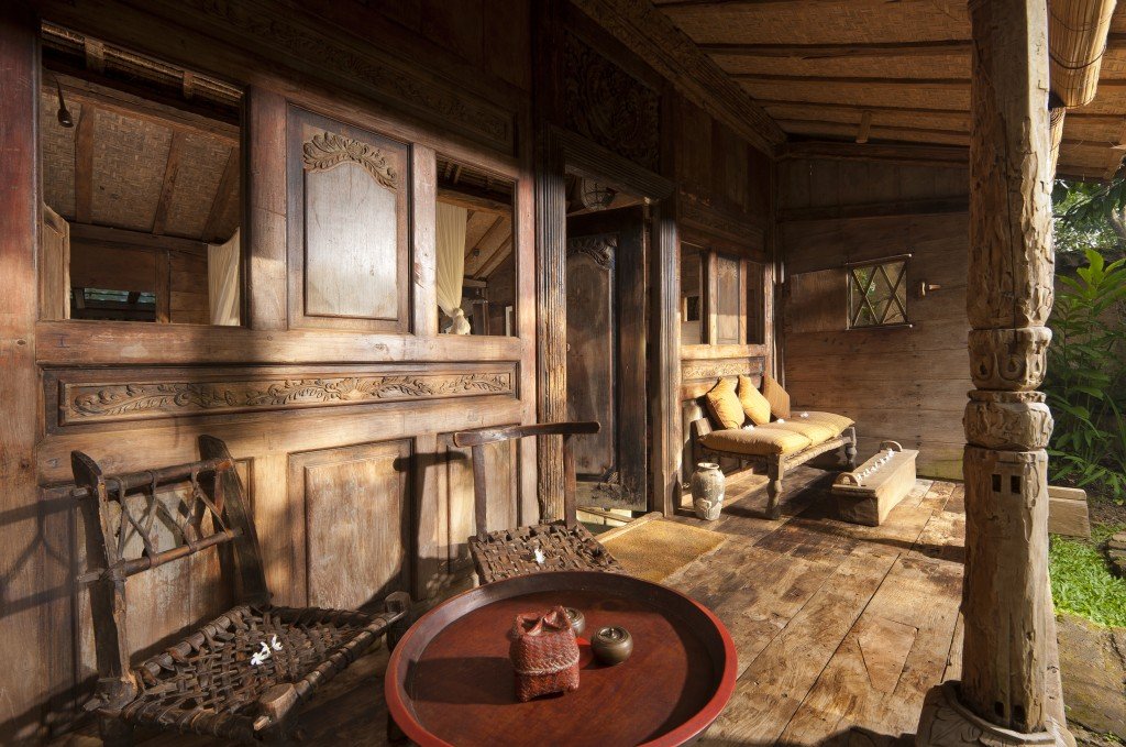 Diese Suite in Bali hat einen Boden aus Glas x Das Shrimp House 2