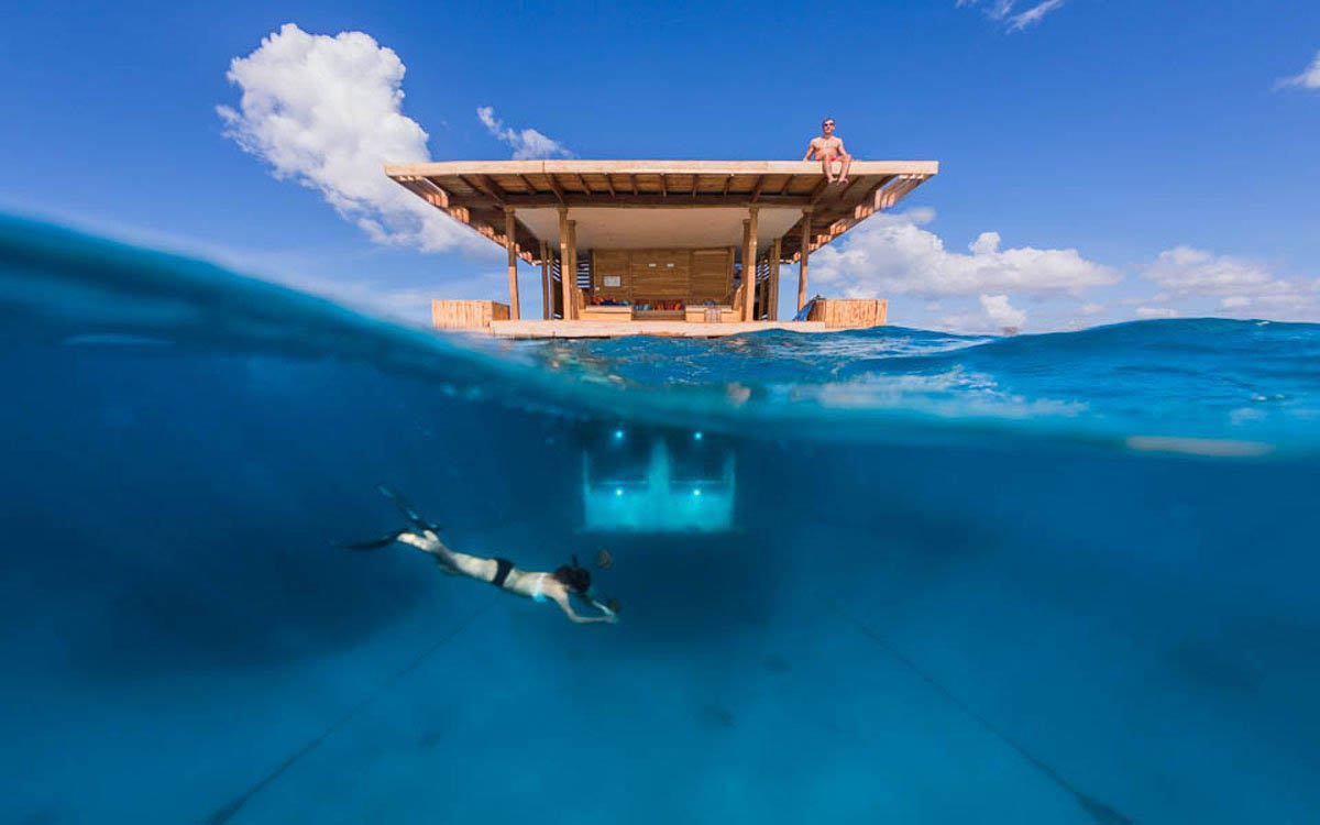 Underwater-Room-x-Manta-Resort-04