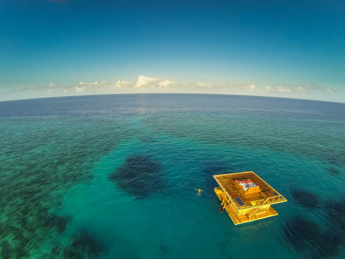 Underwater-Room-x-Manta-Resort-featured