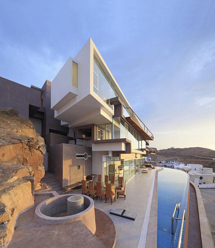 Veronica Beach House by Longhi Architects 1