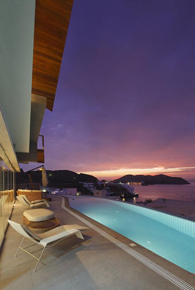 Veronica Beach House by Longhi Architects 7