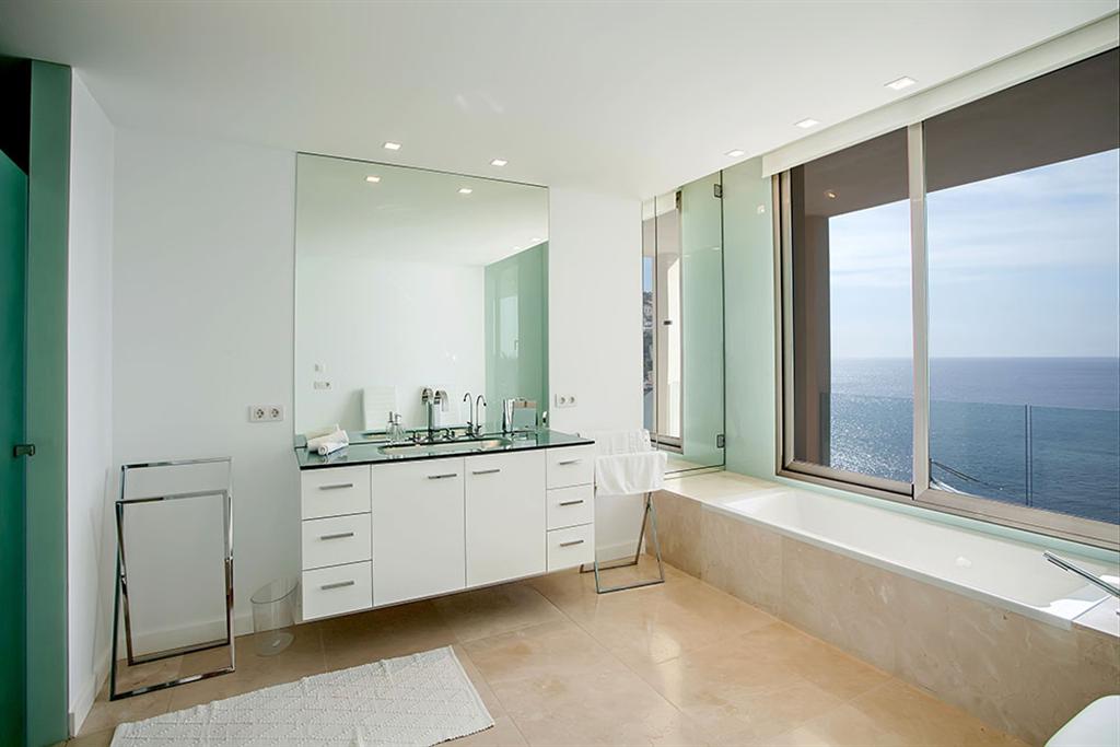 Beautiful Villa in Cala Llamp, Mallorca 6