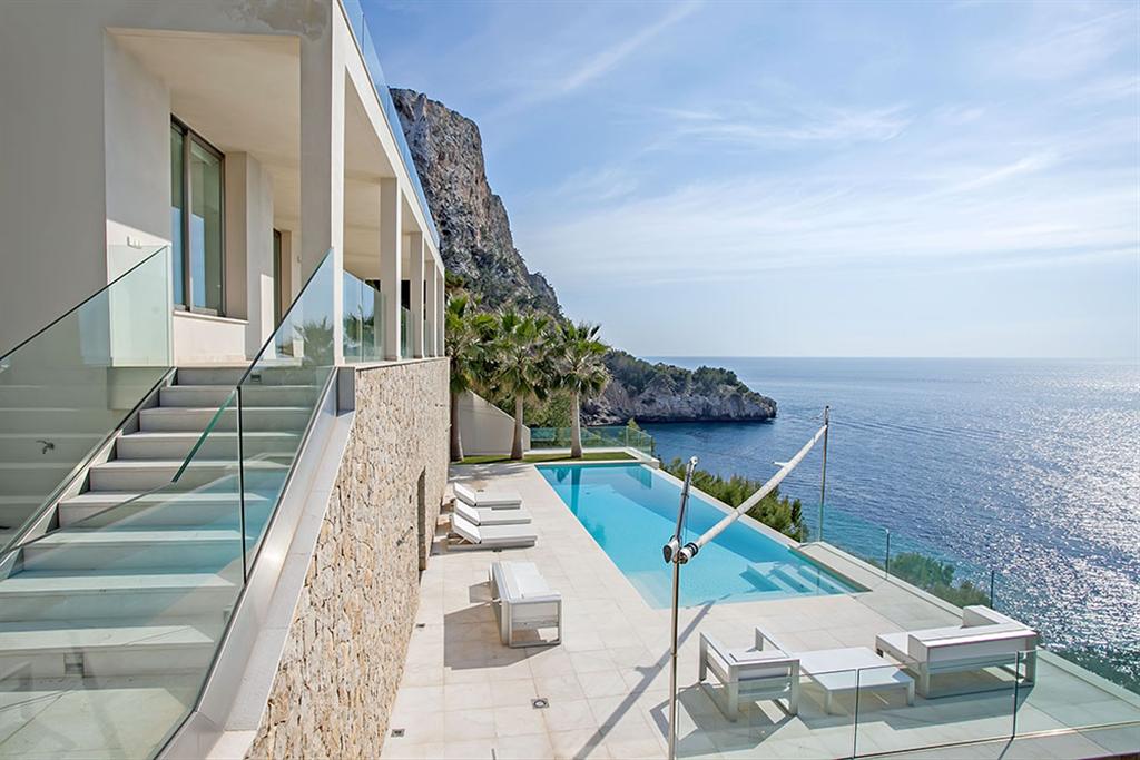 Beautiful Villa in Cala Llamp, Mallorca 12