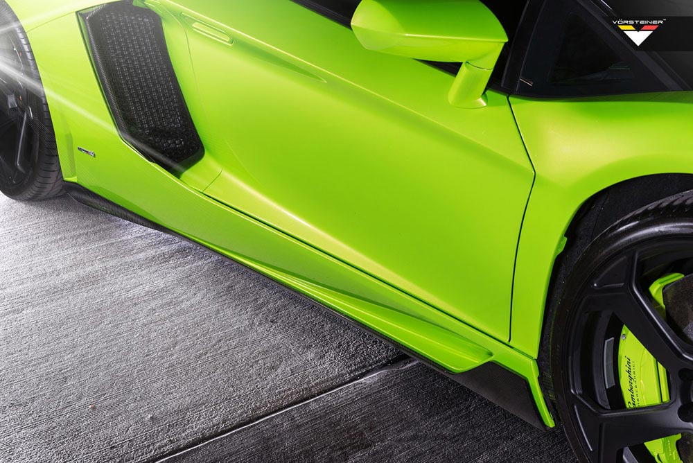 Aventador-V Roadster ‘The Hulk’ by Vorsteiner 7