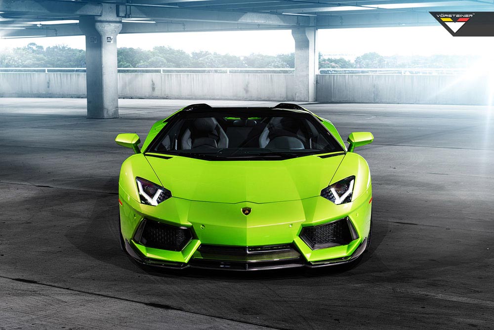 Aventador-V Roadster ‘The Hulk’ by Vorsteiner 1