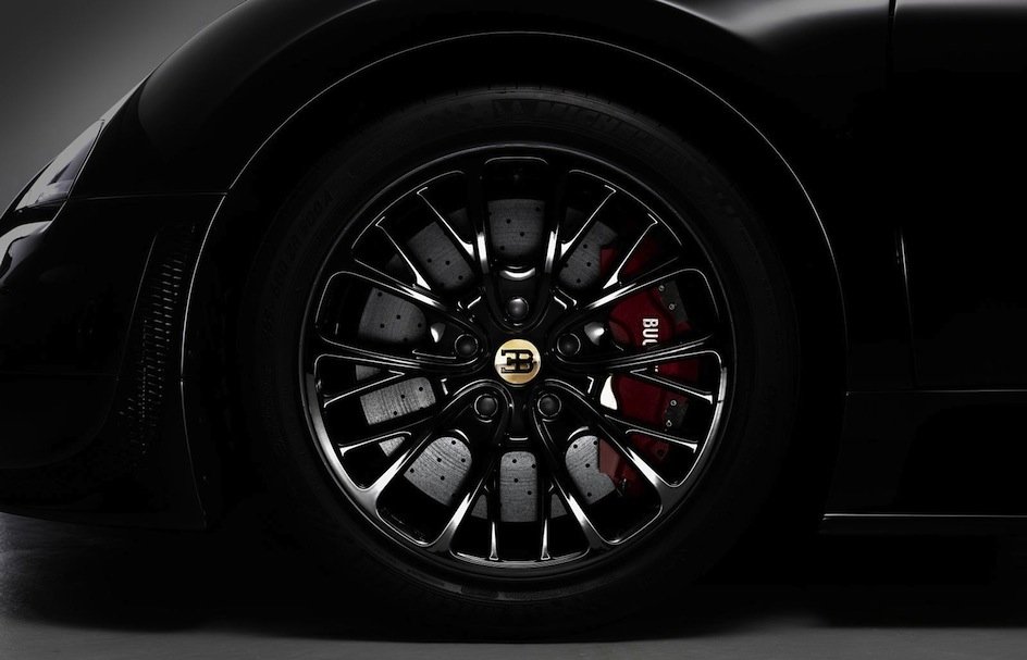 Bugatti Les Légendes x Black Bess unveiled 6
