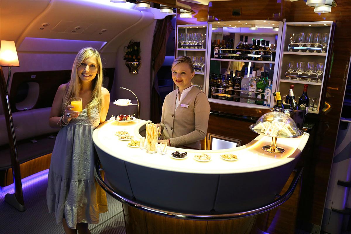 Ein $18,000 Dollar Flug in der First Class Suite von Emirates 13