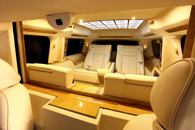 Customized Cadillac Escalade x Lexani Motorcars 4