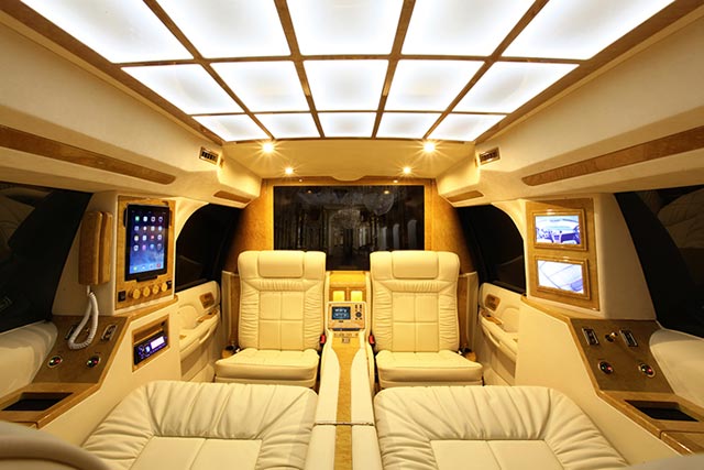 Customized Cadillac Escalade x Lexani Motorcars 2