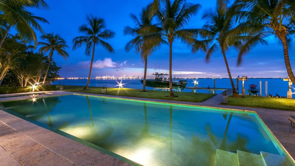 Phil Collins buys J.Lo’s Miami Home 8