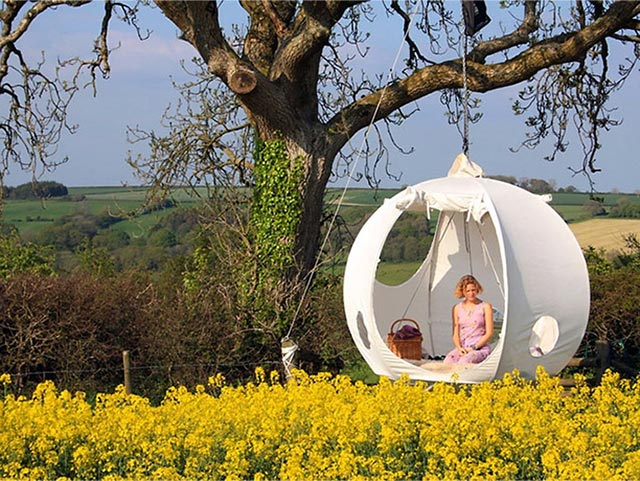 1m über dem Boden abhängen x Camping mit dem „Roomoon“ Zelt 2