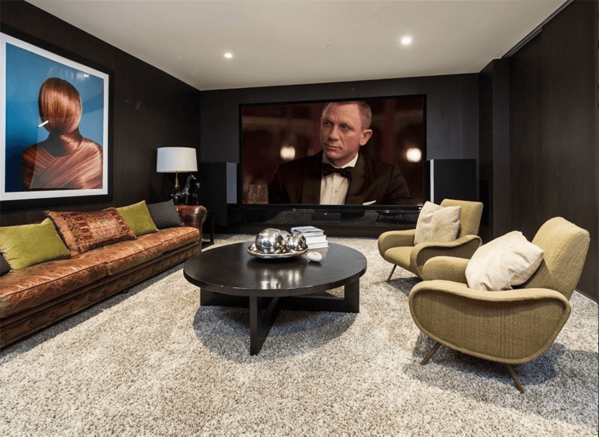 Rent the Winklevoss Mansion in L.A for $150.000 6