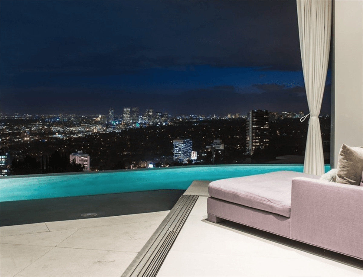 Rent the Winklevoss Mansion in L.A for $150.000 2