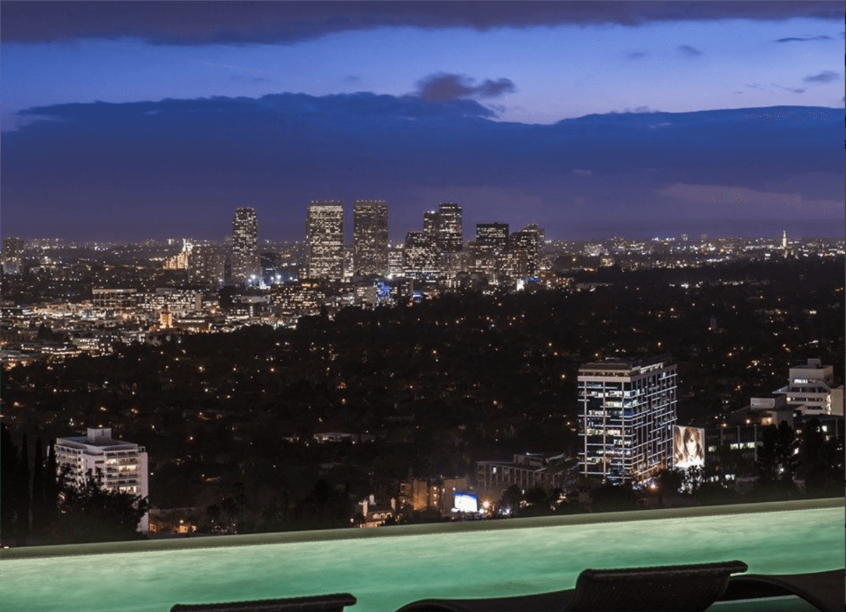 Rent the Winklevoss Mansion in L.A for $150.000 3