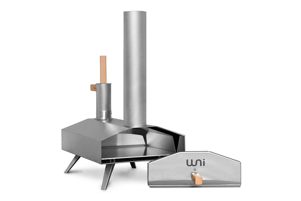 Cook Pizza in 2 Minutes With This Portable Pizza Oven 2