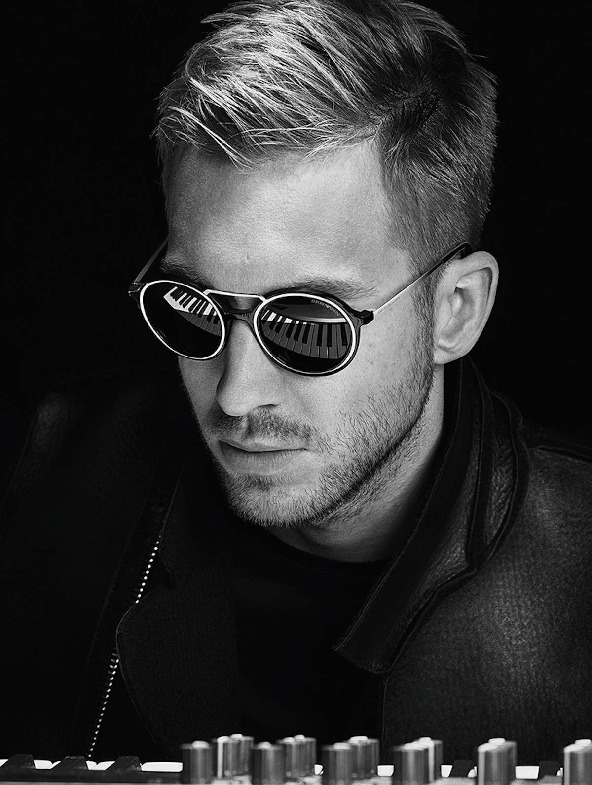 Calvin Harris und Emporio Armani featured