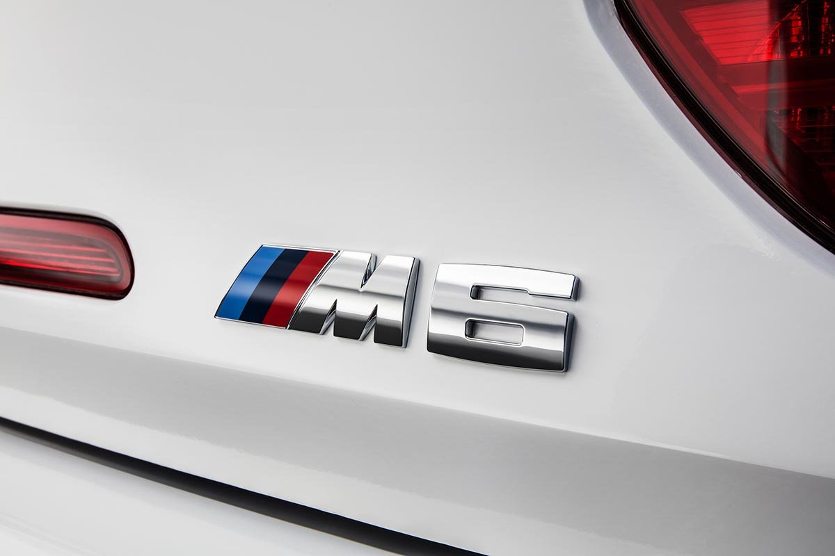 Off to the Racetrack: The New BMW M6 GT3 16