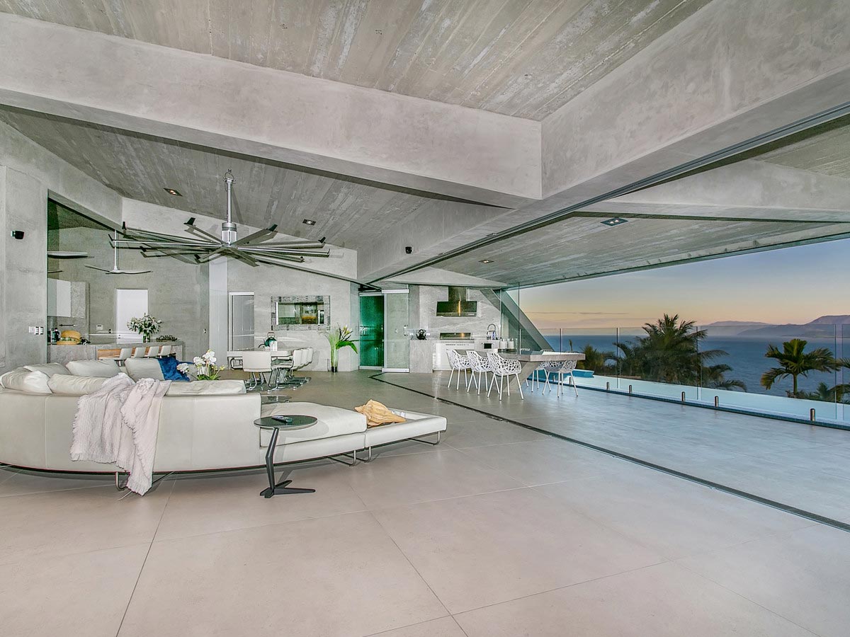 The Edge by Charles Wright Architects: Living at the Abyss 5