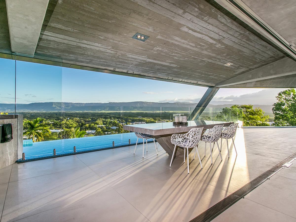 The Edge by Charles Wright Architects: Living at the Abyss 6