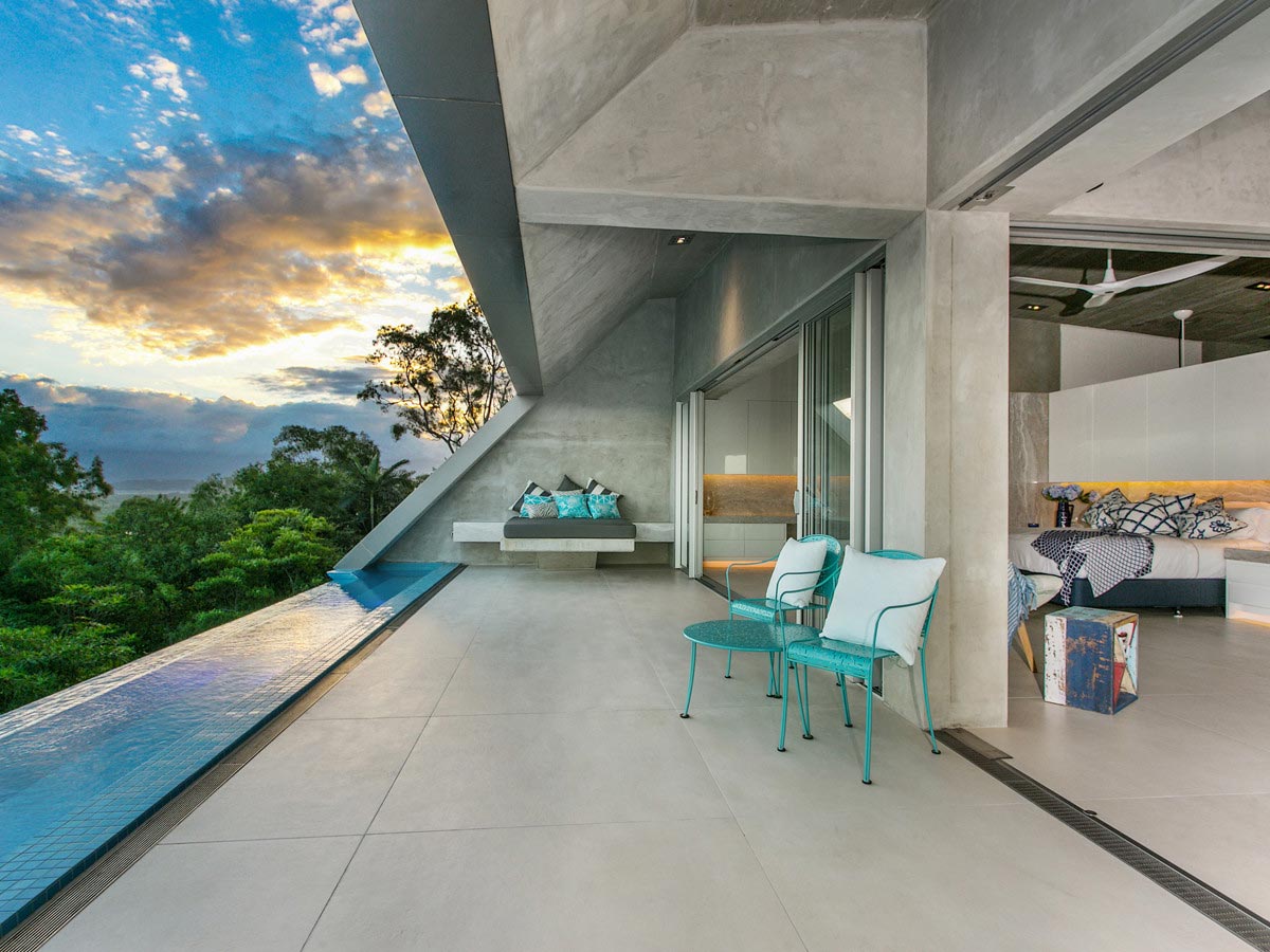 The Edge by Charles Wright Architects: Living at the Abyss 11