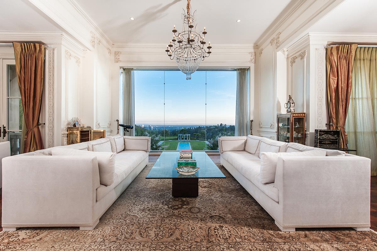 Palazzo Di Amore In The Heart of Beverly Hills 4